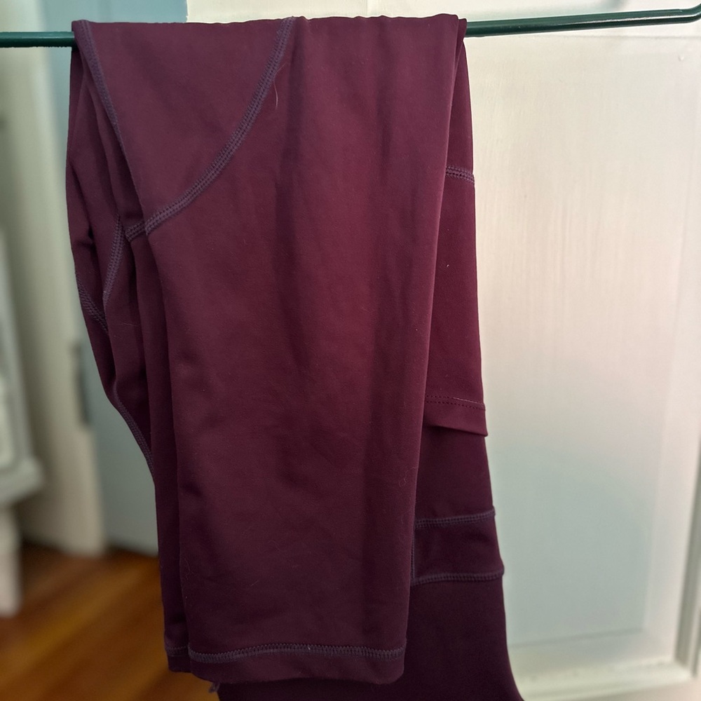 Zyia light and tight- 20” leggings with pockets.